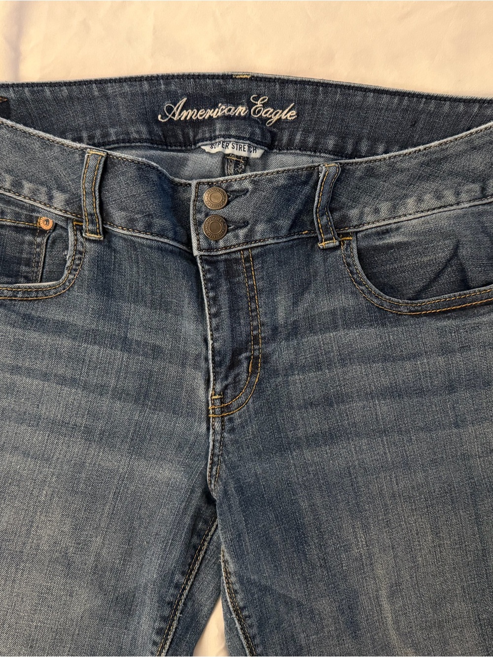 American Eagle Outfitters Light Blue Artist Mid Rise Jeans
